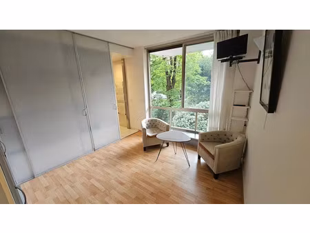 location meublée appartement 1 pièce 18 m² à paris 16ème (75016)  1 300 €