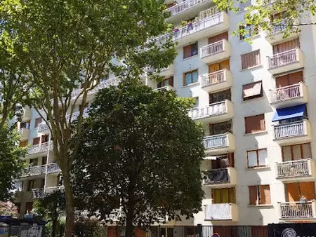 location appartement 3 pièces 54.84 m² à issy-les-moulineaux (92130)  1 620 €