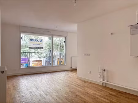 location appartement 4 pièces 78.2 m² à clichy (92110)  2 960 €