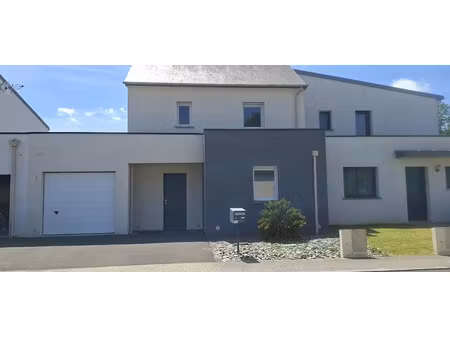 location maison 5 pièces 102 m² à vitre (35500)  923 €