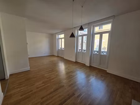 location locaux professionnels 0 pièces 82 m² à toulouse (31000)  1 890 €