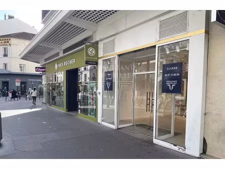 location locaux professionnels 1 pièce 125.91 m² à paris 15ème (75015)  8 130 €