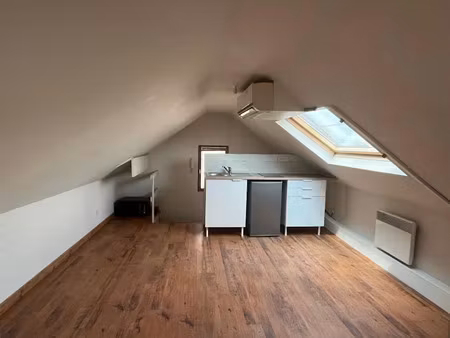 location appartement 1 pièce 11 m² à reims (51100)  380 €