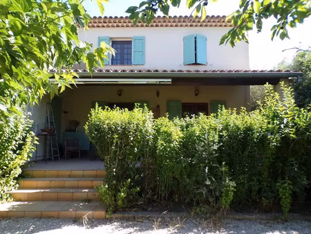 location meublée villa 4 pièces 128.24 m² à villelaure (84530)  1 533 €