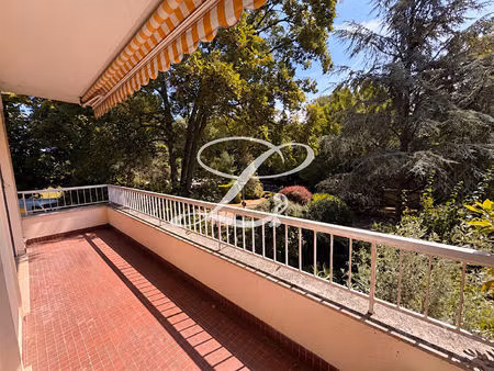 appartement familial / le mesnil le roi - 5 pièce(s) - 122 m2
