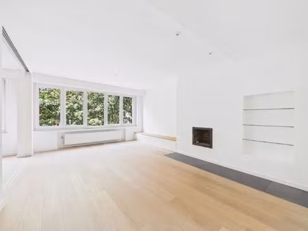 appartement à louer à avenue de la chevalerie 13 etterbeek (vbe48180)
