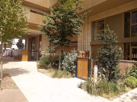 bel appartement 3 pieces cle en mains avec terrasse et parking dans residence recente !