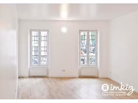 studio rénové idéalement situé