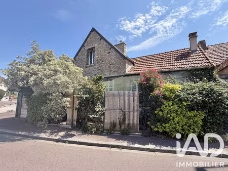 maison à créances (50710)