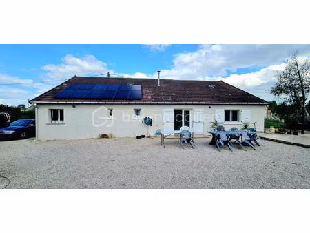 maison de 165 m² à pourlans