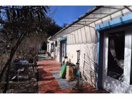 maison de plain-pied 3/4 p de 106 m2 sur terrain de 1 612 m2