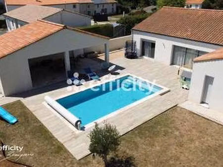 vente maison piscine à fors (79230) : à vendre piscine / 156m² fors