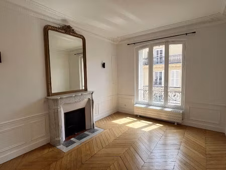appartement 3 pièces à louer - quartier guy moquet  paris