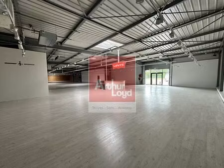 location commerce troyes 10000 388m² à 1158m²