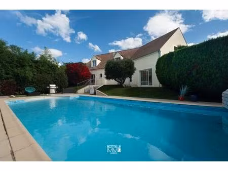 au calme maison contemporaine avec piscine et sous-sol sans travaux 5 chambres  grand terr
