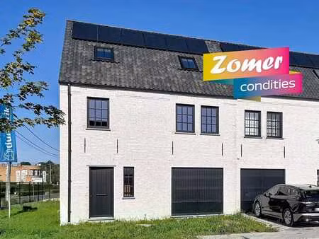 energiezuinige halfopen met garage en 4 slpks