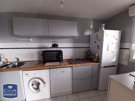 location appartement 3 pièces à allonnes (72700) : à louer 3 pièces / 71m² allonnes