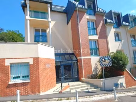 rare à rouen saint-gervais – studio clé en main avec parking  gardien et vue panoramique !