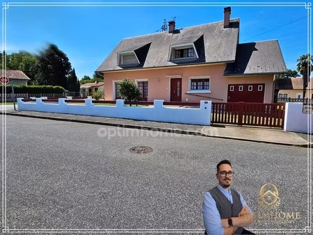 une maison familiale où chaque espace raconte une histoire - a vendre 6 pièces lannemezan 