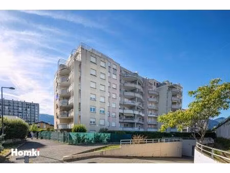 t1 lumineux avec balcon et vue sur le vercors – idéal premier achat ou investissement