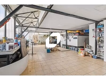 vente local d’activités colombes 92700 155m²
