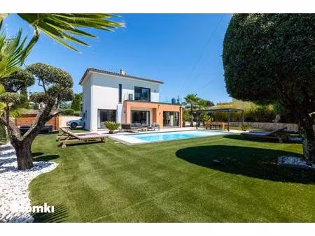 maison/villa t4 de 102 m2 à grasse 06130
