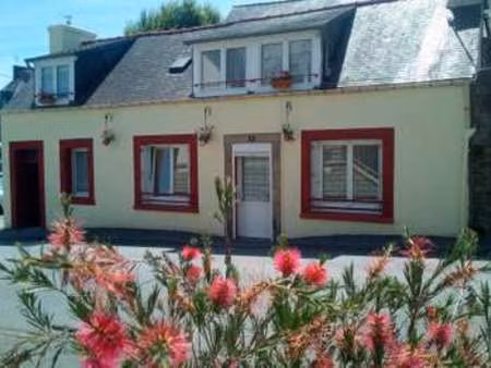 vente maison à carhaix-plouguer (29270) : à vendre / 67m² carhaix-plouguer