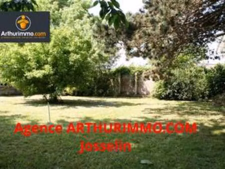 vente terrain à josselin (56120) : à vendre / 720m² josselin