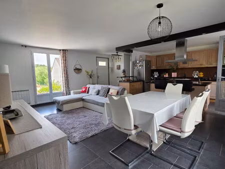 vente maison 5 pièces  95.00m²  mareuil