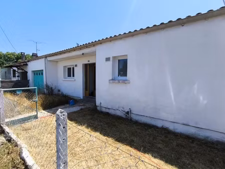 vente maison 3 pièces 68 m² à montguyon (17270)  87 920 €