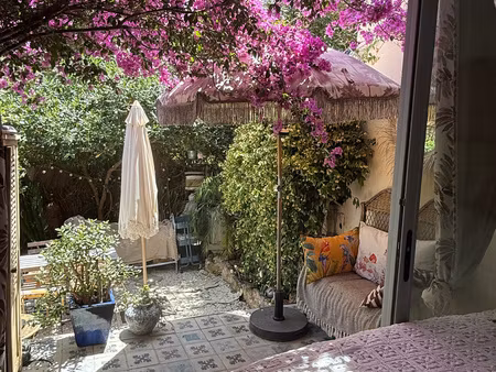 charmant studio avec terrasse à 5 min à pied de la mer