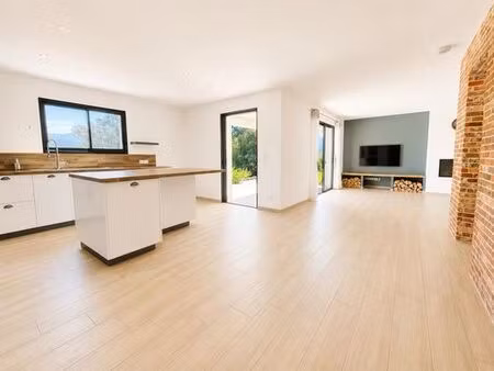 maison de 5 pièces de luxe en vente à bastelicaccia  corse
