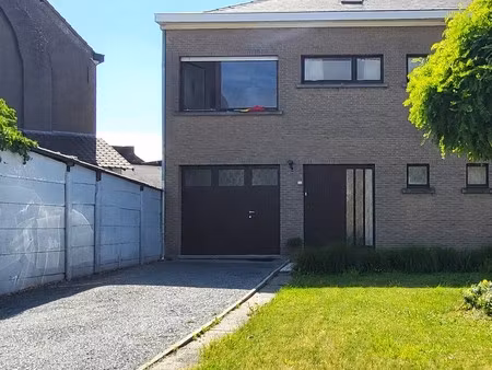 huis te huur in zottegem met 3 slaapkamers