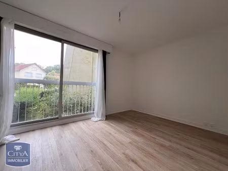 appartement à louer 1 pièce 18.82 m² - vélizy-villacoublay (78) - 548€