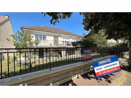 maison de luxe de 3 chambres en vente à champs-sur-marne  île-de-france
