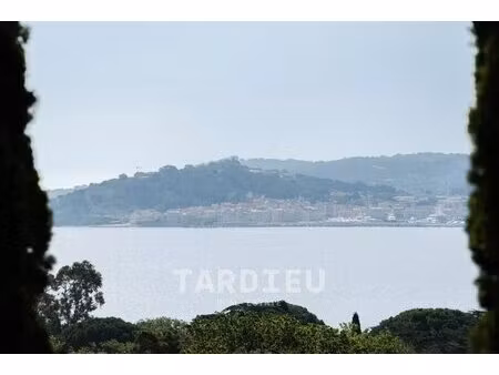 grimaud - propriété d'exception