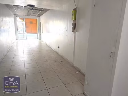 local commercial à louer 62 m² - calais (62) - 550€