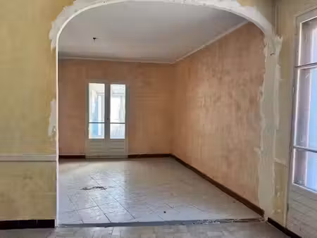 vente maison 7 pièces 180 m² à pezenas (34120)  182 000 €