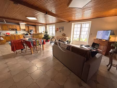 vente maison 9 pièces 228.9 m² à marsac-sur-don (44170)  189 600 €