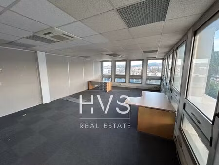 location local professionnel 50m² aix en provence 13290