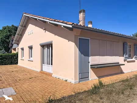 vente maison 4 pièces 108 m² à onesse-et-laharie (40110)  200 000 €