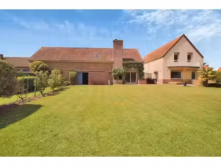 maison à vendre 10 pièces 350 m² - haillicourt (62) - 443 000€