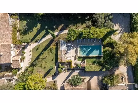 villa maussane-les-alpilles - 5 chambres - 200m²