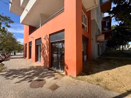 local commercial à vendre emplacement premium ouest montpellier