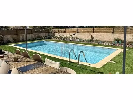 villa saint-aunès - 5 chambres - 135m²