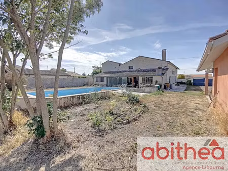 vente maison 4 pièces 280 m² à les billaux (33500)  220 000 €