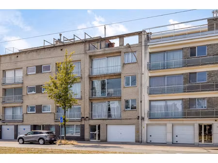 appartement te koop in merksem met 2 slaapkamers