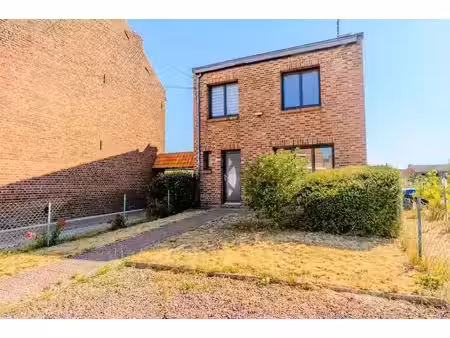 vente maison 5 pièces 110 m² à bauvin (59221)  239 500 €