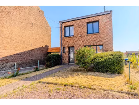 vente maison 5 pièces 110 m² à bauvin (59221)  241 500 €