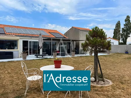 vente maison 4 pièces 100 m² à bouin (85230)  269 000 €
